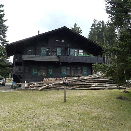 Apartman Forstamt Glatzen Kladska マリアーンスケー・ラーズニェ エクステリア 写真