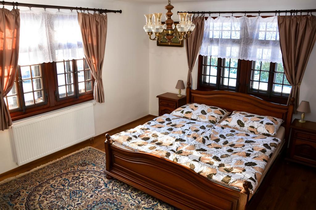 Apartman Forstamt Glatzen Kladska マリアーンスケー・ラーズニェ エクステリア 写真