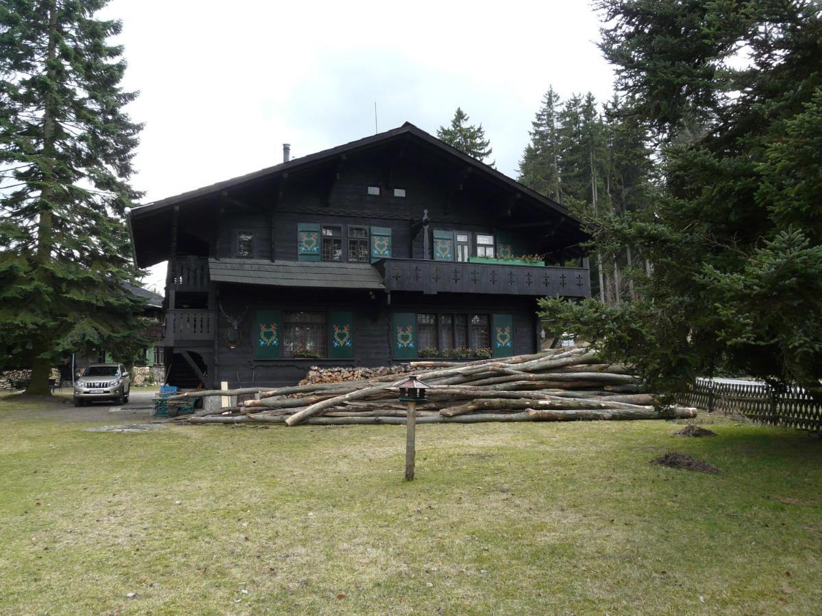 Apartman Forstamt Glatzen Kladska マリアーンスケー・ラーズニェ エクステリア 写真